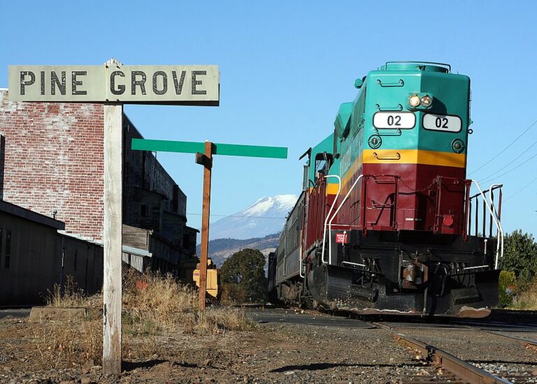 Three West Coast train rides where someone else drives, and the scenery still wins