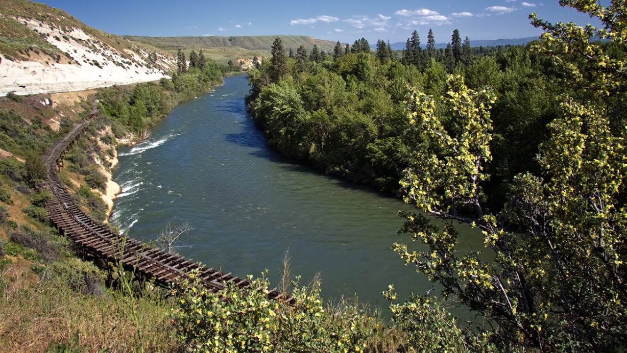 The Yakima River winding through the canyon between Ellensburg and Yakima, Washington.