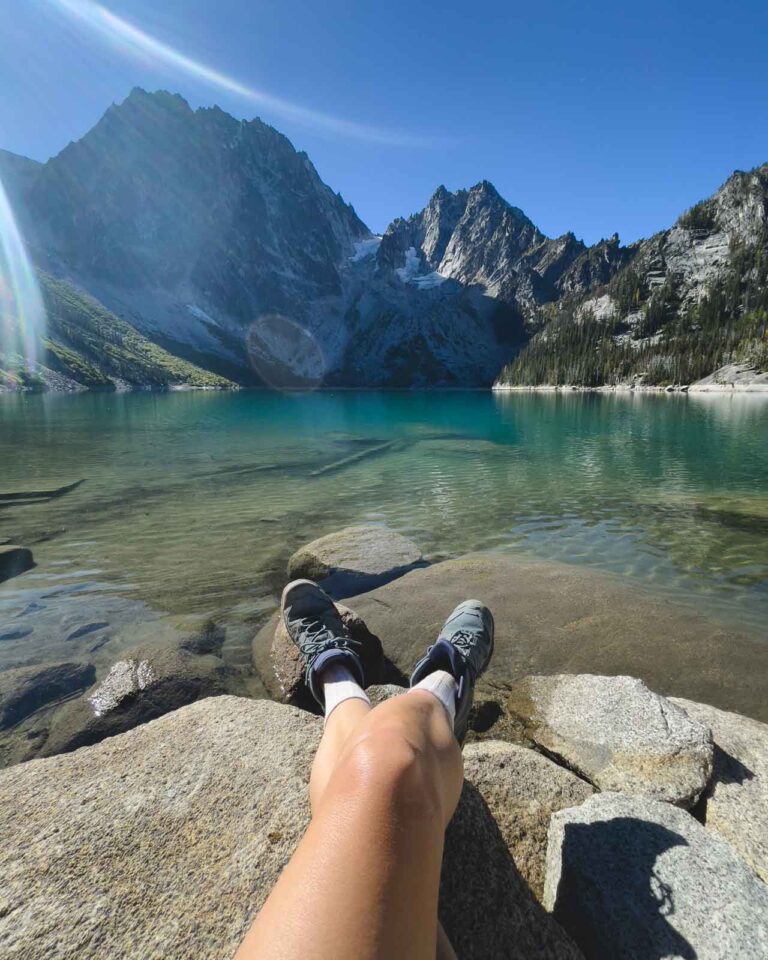 Turquoise alpine lake with granite peaks, Colchuck Lake in the Enchantments